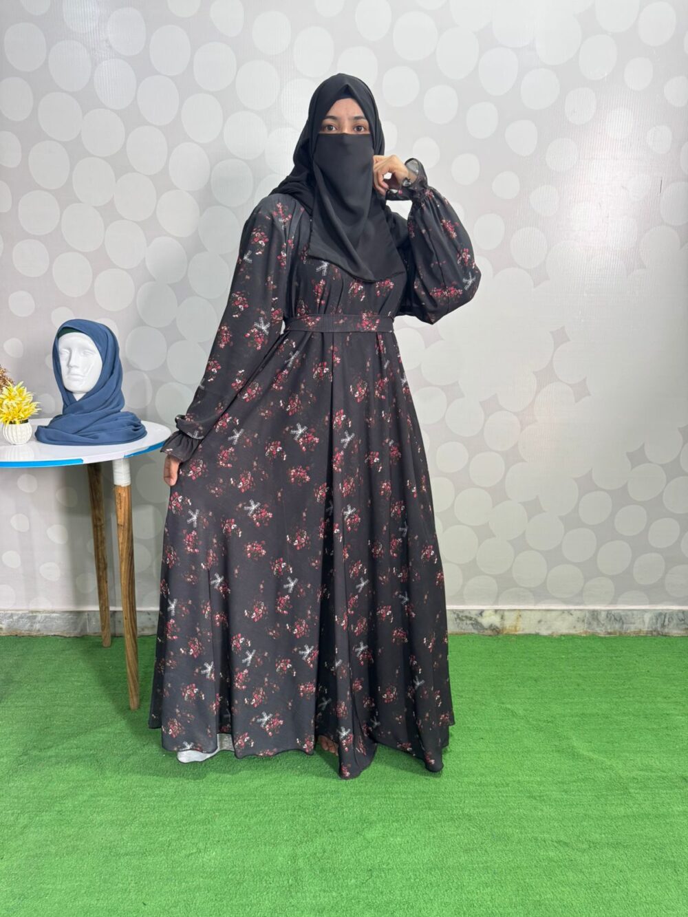 SHAFOON PRINTED ABAYA - Image 2